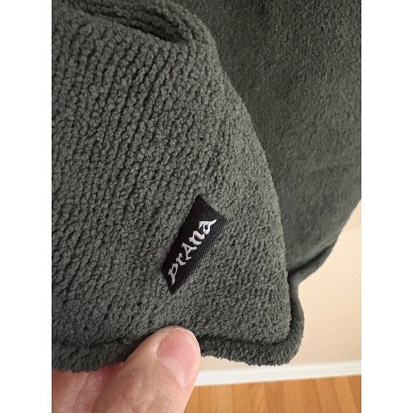 Prana Cozy V-Neck Fleece Sweater in Hunter Green Size Small Hiking Outside - Picture 8 of 13